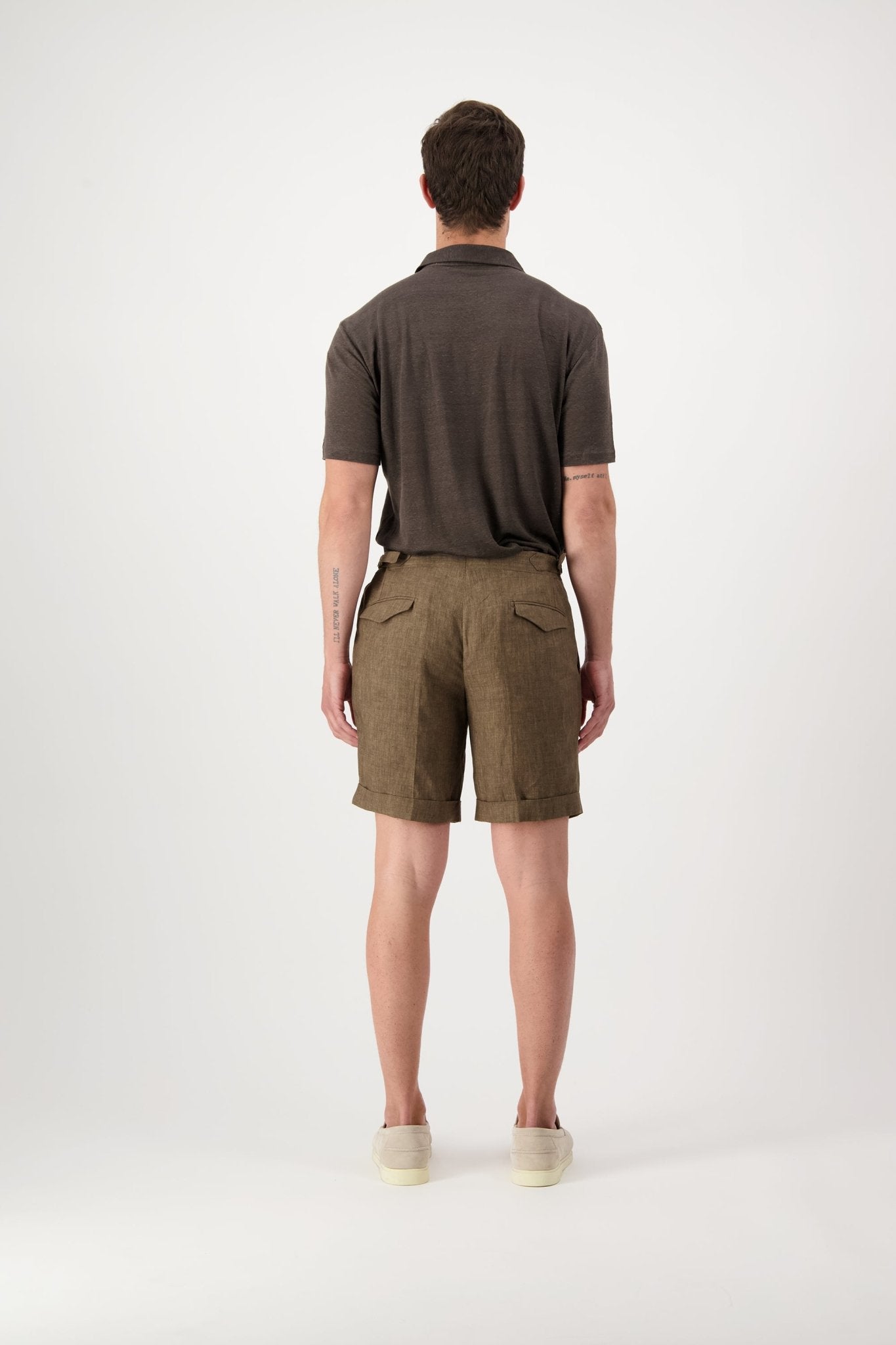 Bermuda Torres in Lino - autore - au Bermuda