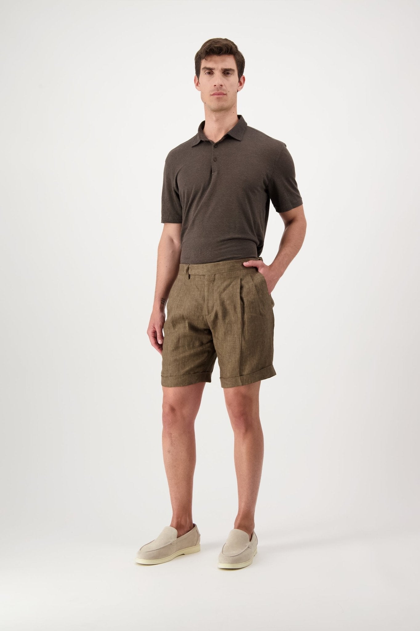 Bermuda Torres in Lino - autore - au Bermuda