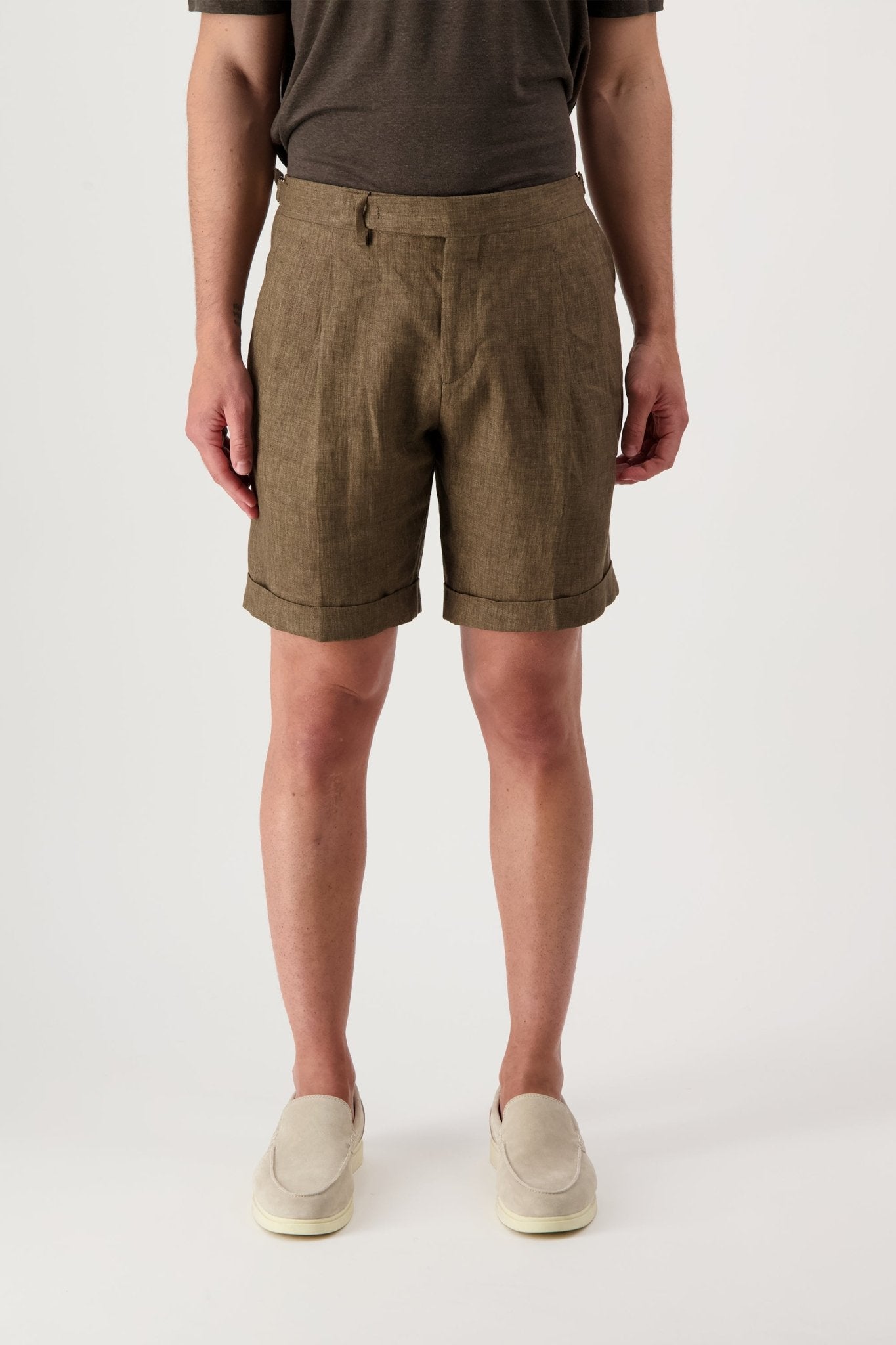 Bermuda Torres in Lino - autore - au Bermuda